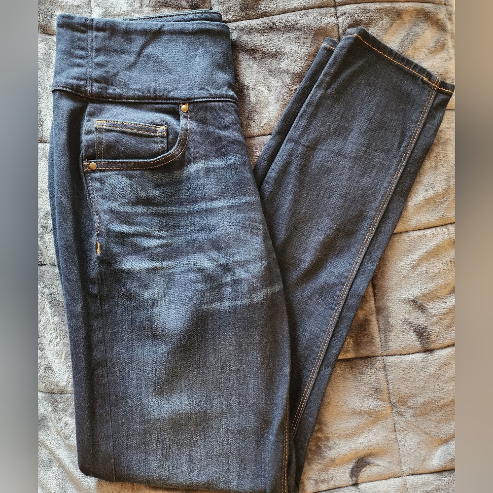 SPANX The Signature Skinny Jeans